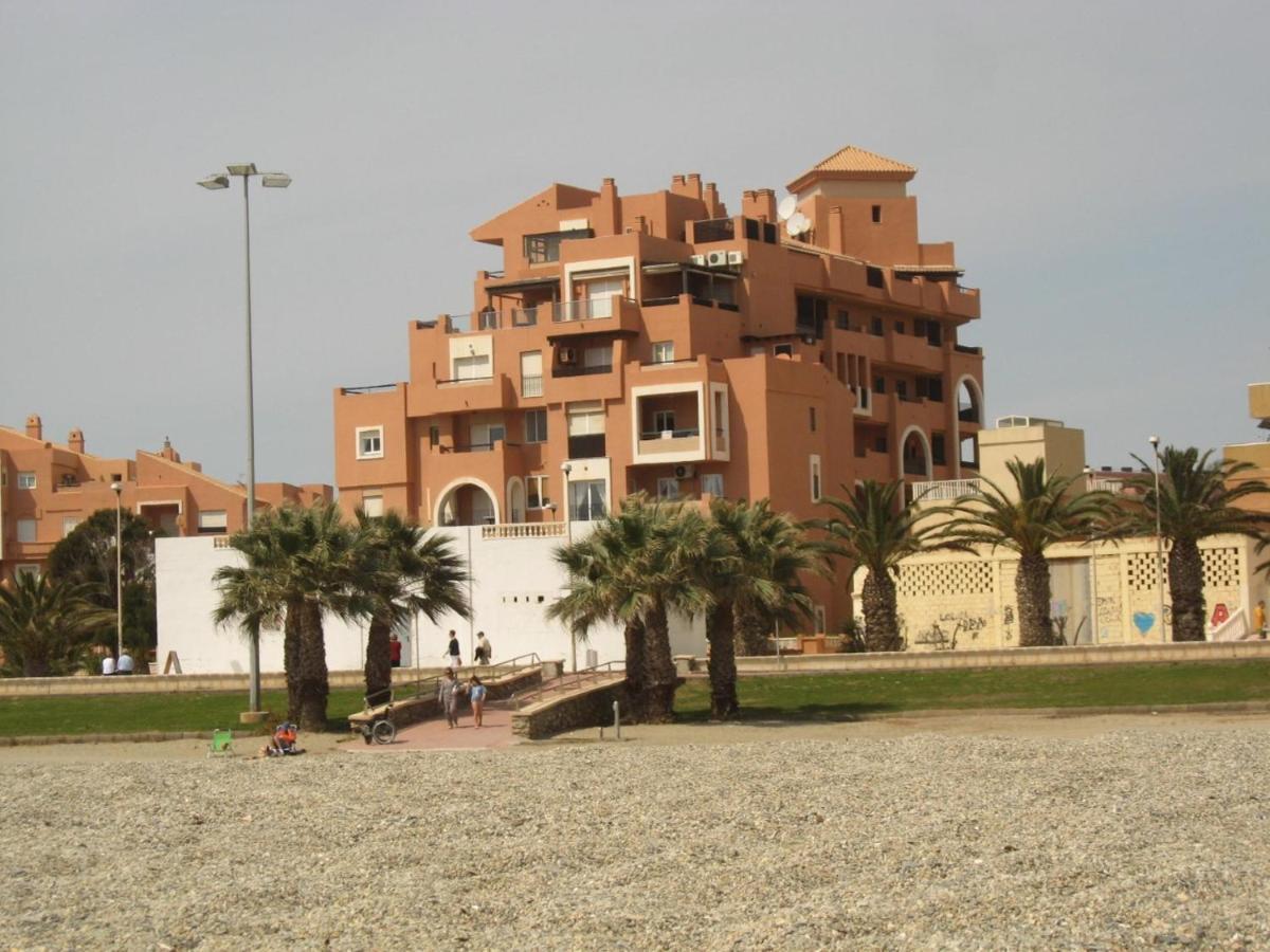 Apartamento En Primera Linea De Playa, Con Vistas A La Playa Y Con Wifi Roquetas de Mar Eksteriør bilde